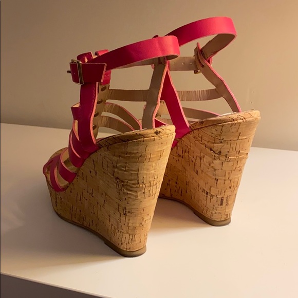 Cute Cork platforms - Picture 3 of 3